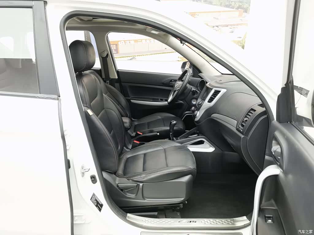 Changan CS35, 2015 23