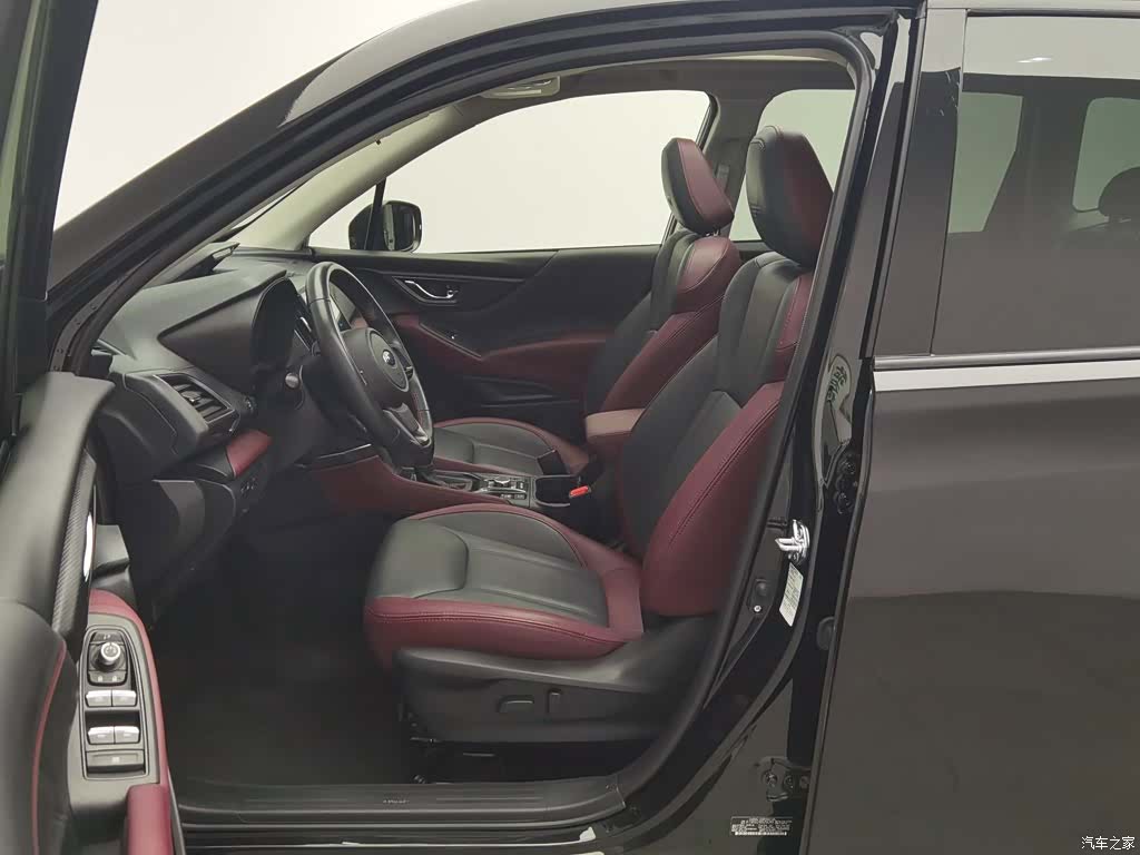 Subaru Forester, 2024 10