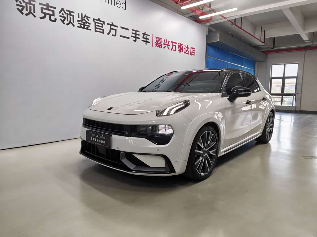 Lynk & Co 02 Hatchback