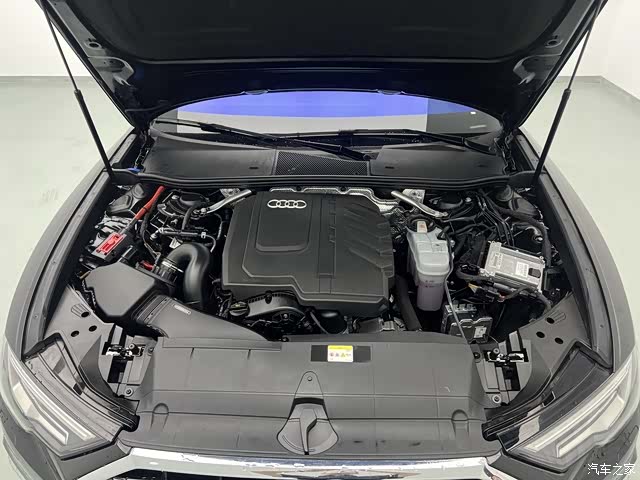 Audi A6L, 2025 13