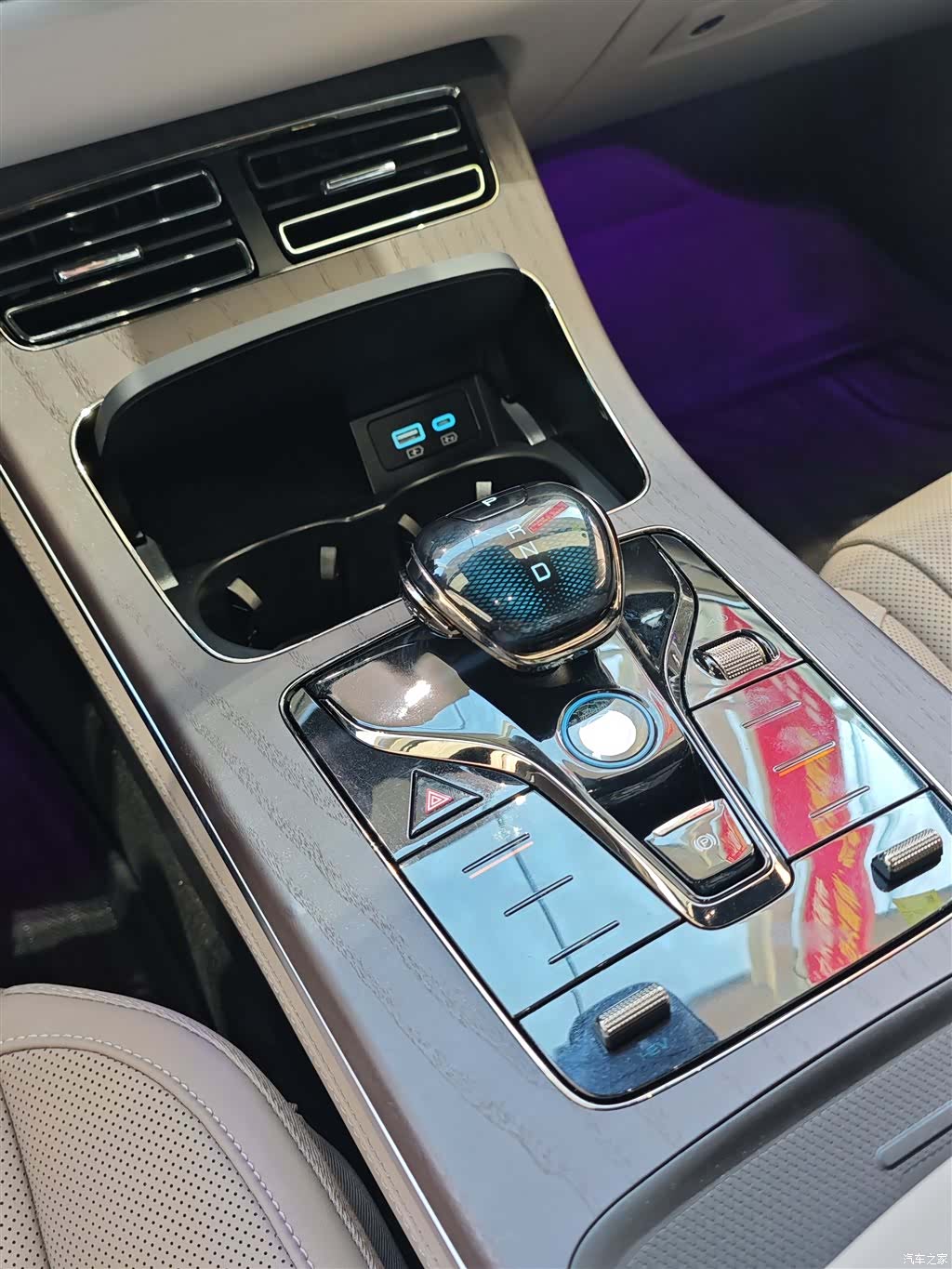 BYD Han, 2025 13