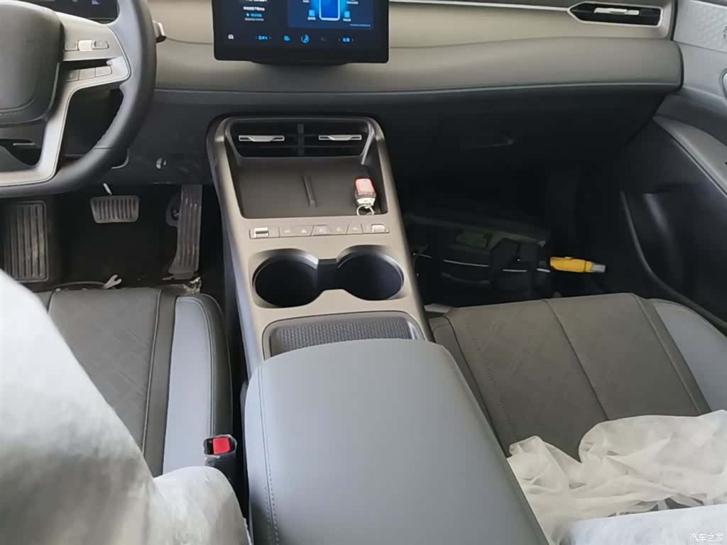 BYD Qin, 2026 14