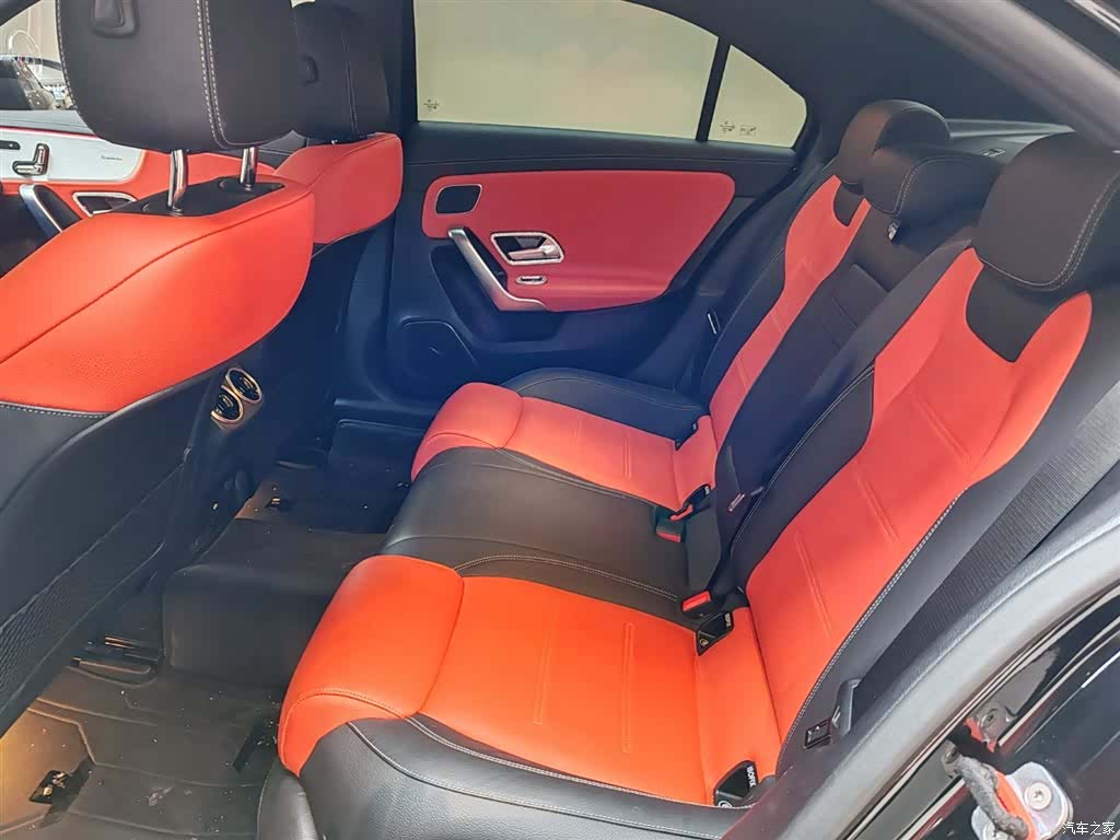 Mercedes-Benz A-Class, 2025 19