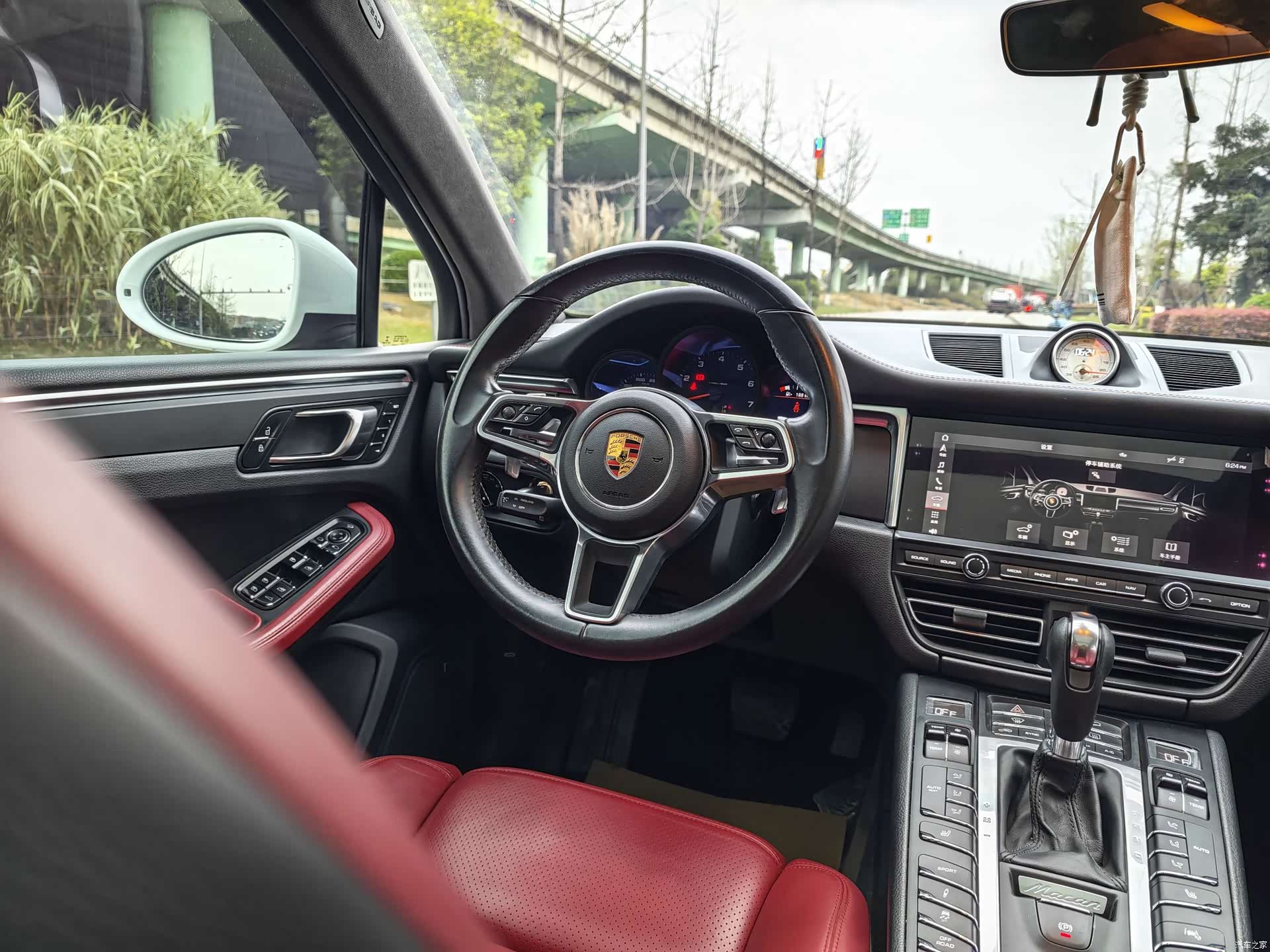 Porsche Macan, 2021 13