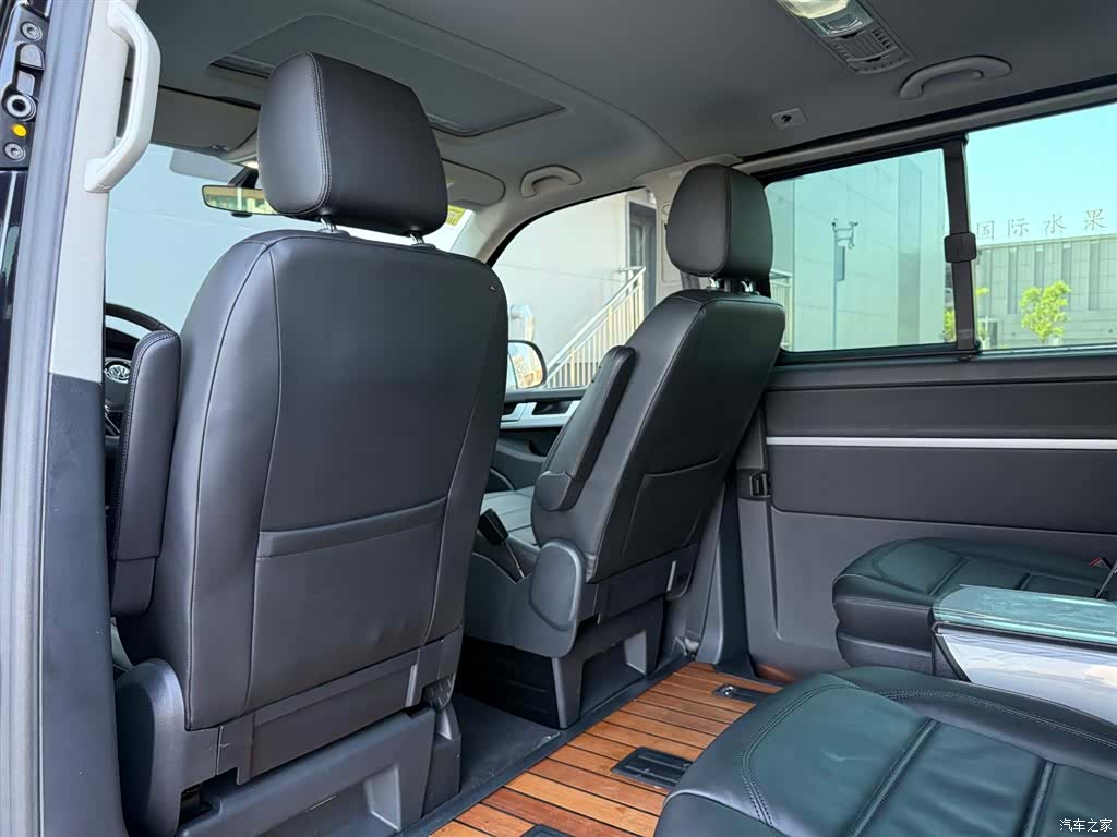 Volkswagen 7, 2016 22