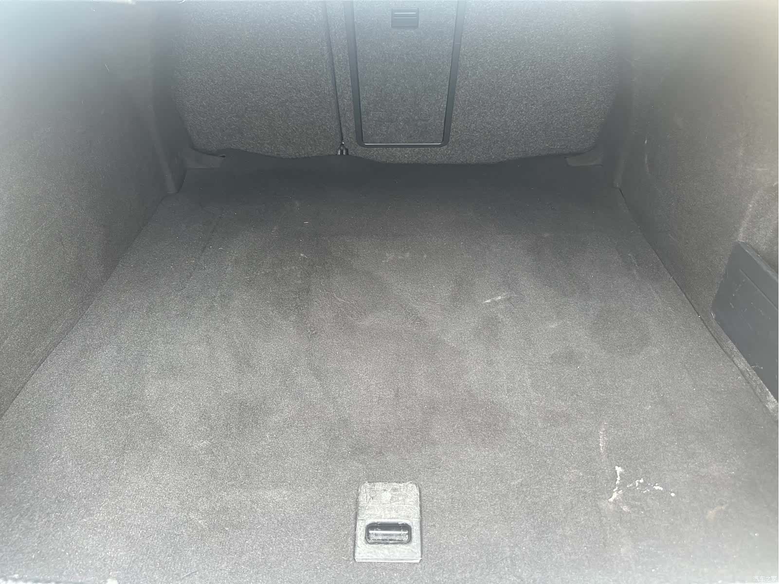 Volkswagen CC, 2011 15