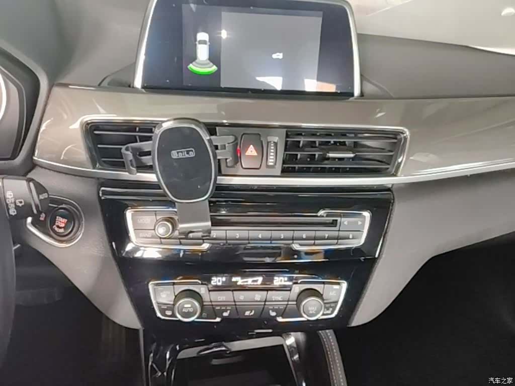BMW X1, 2018 13