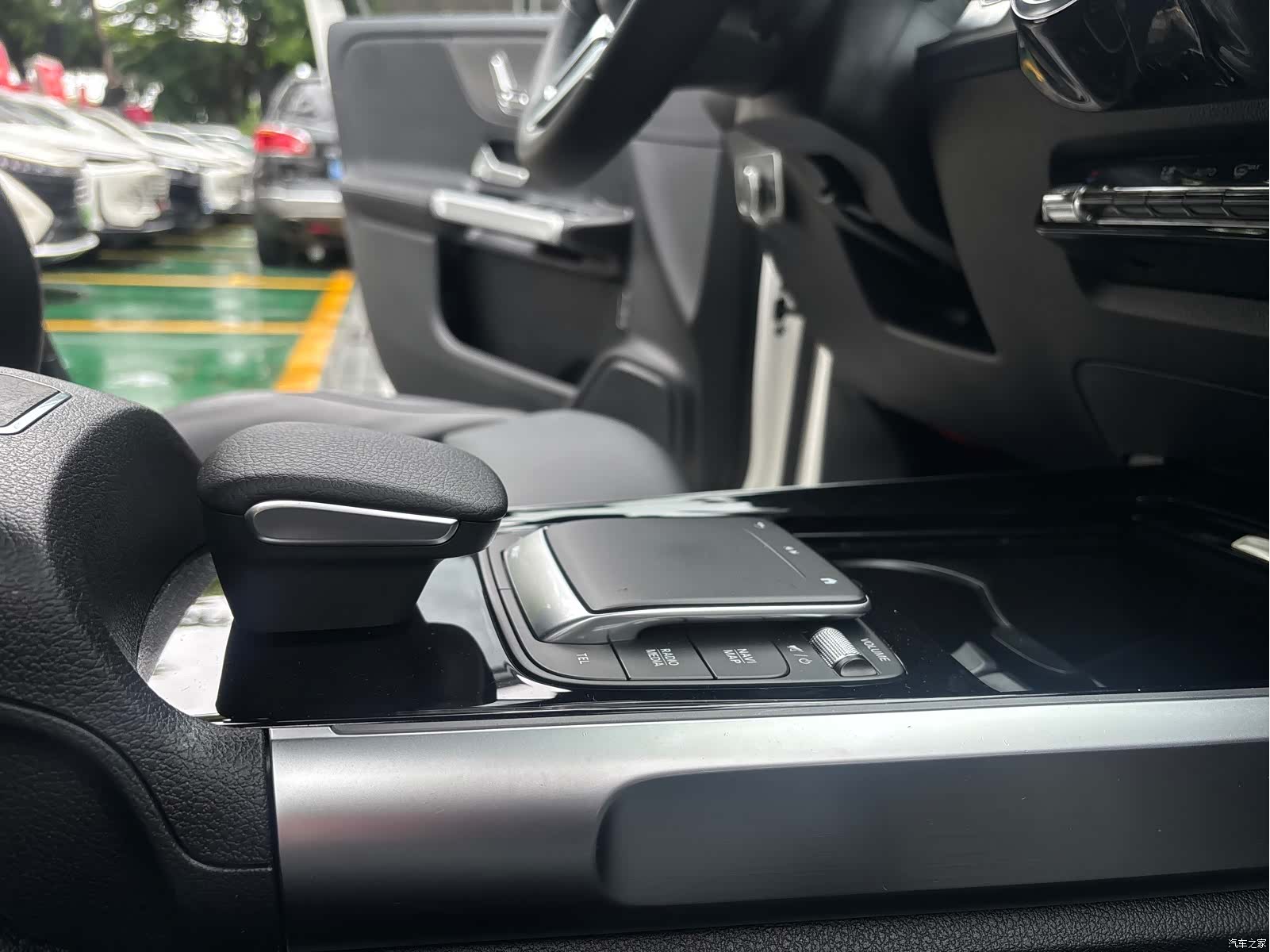 Mercedes-Benz GLB, 2022 16