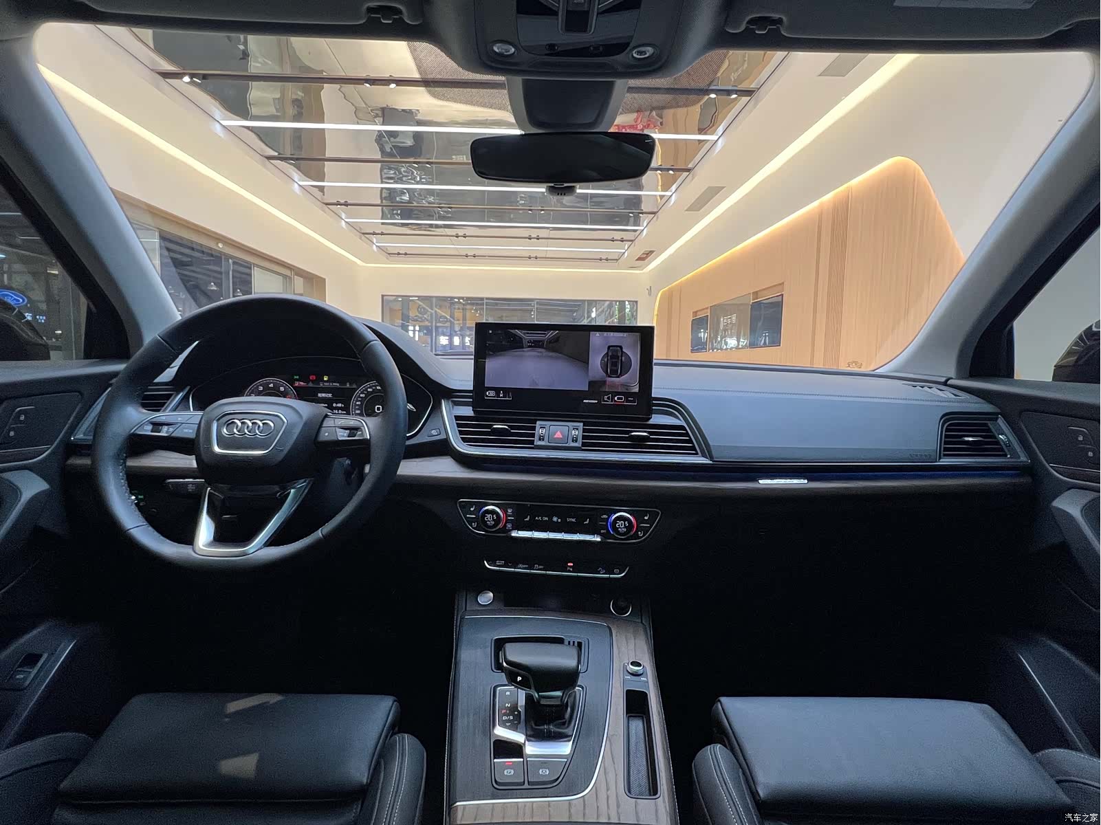 Audi Q5L, 2022 11