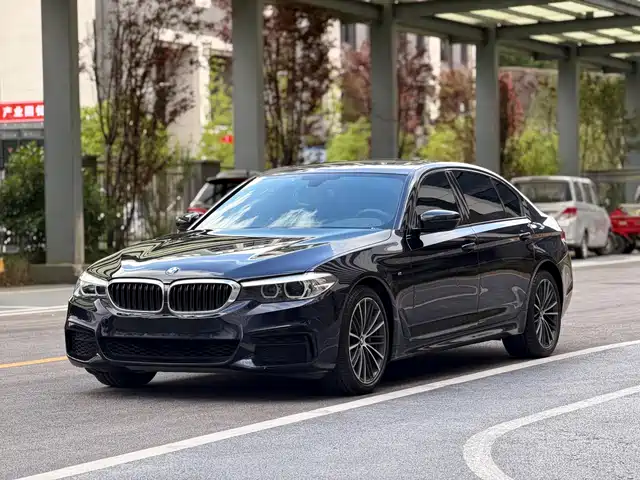 BMW 5 Series 2019 — купить из Китая под заказ