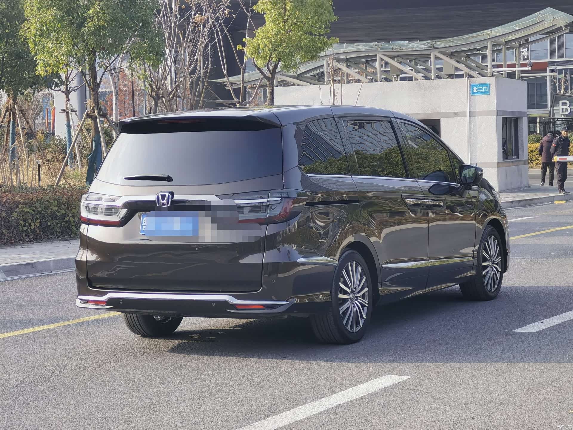 Honda Elysion, 2023 6