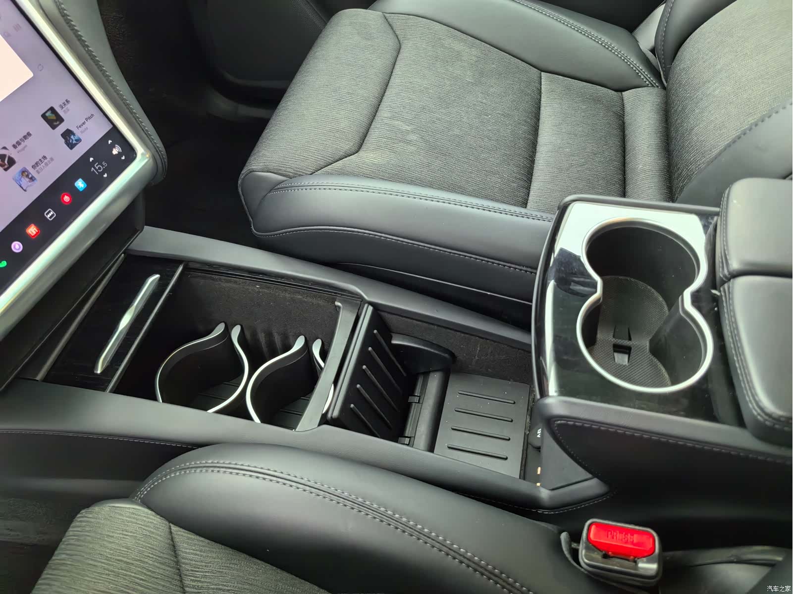 Tesla Model X, 2018 24