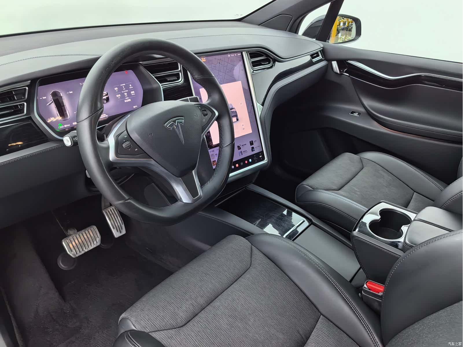 Tesla Model X, 2018 16