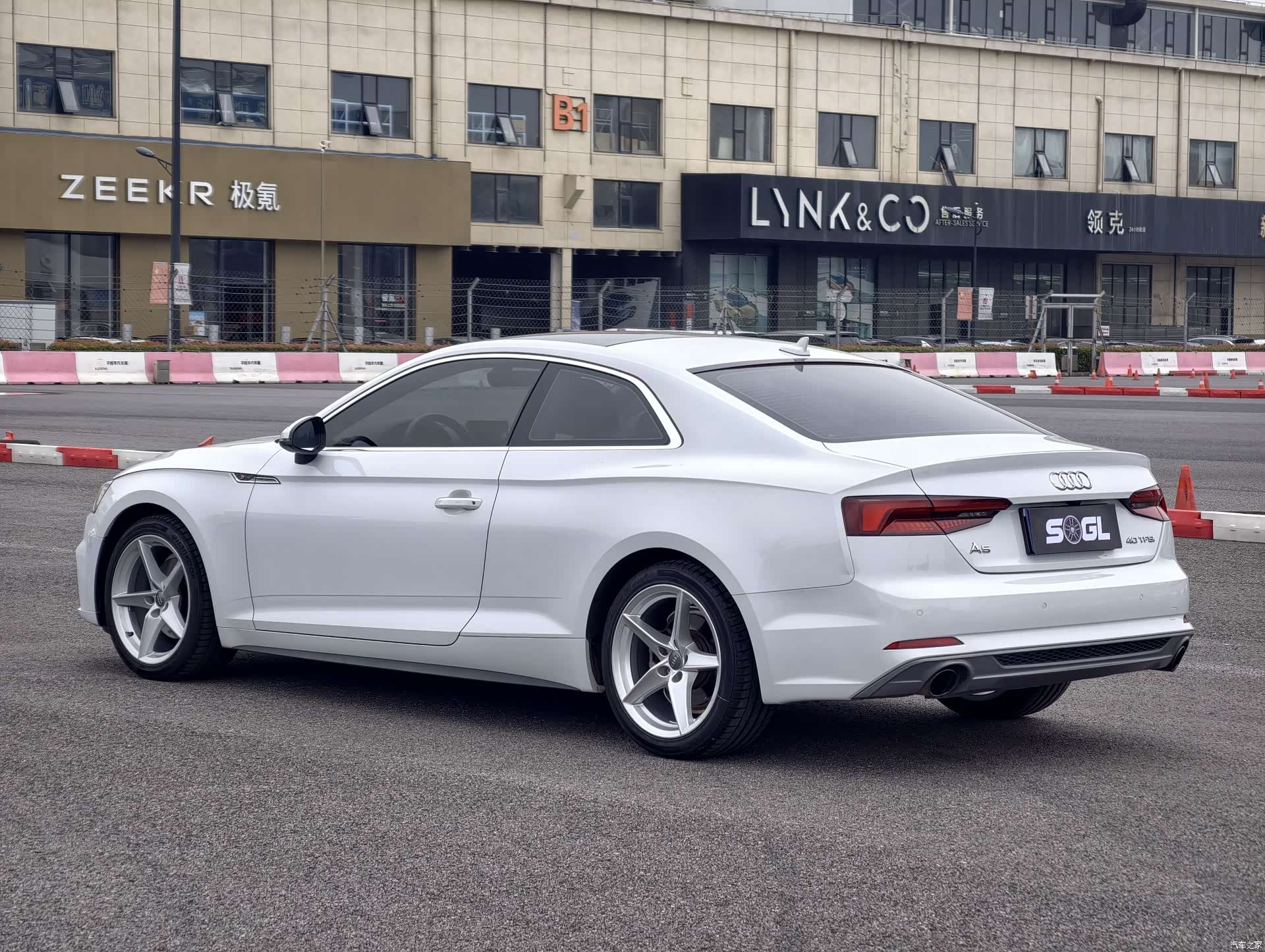 Audi A5, 2019 14