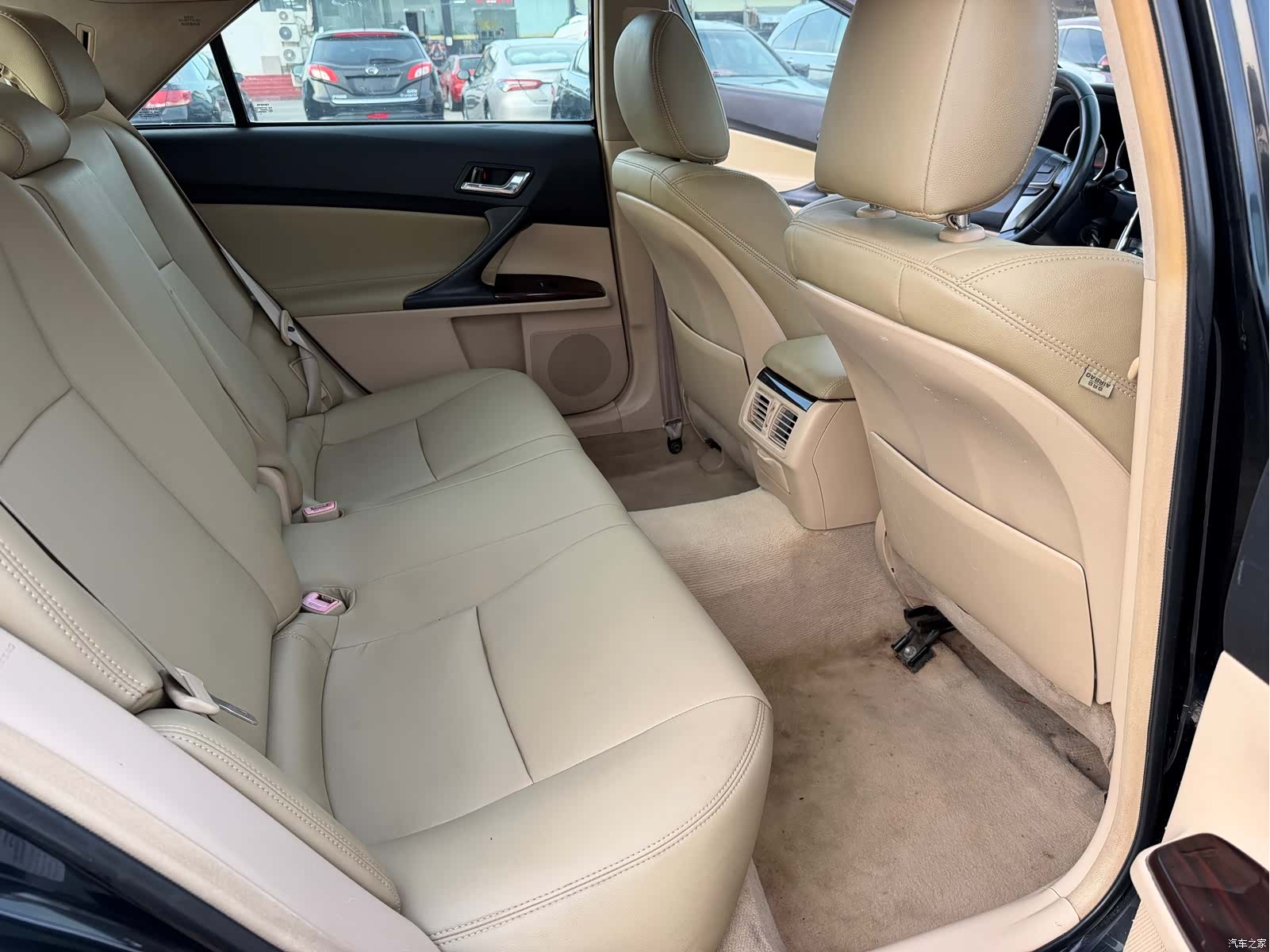 Toyota 2.5V, 2010 12