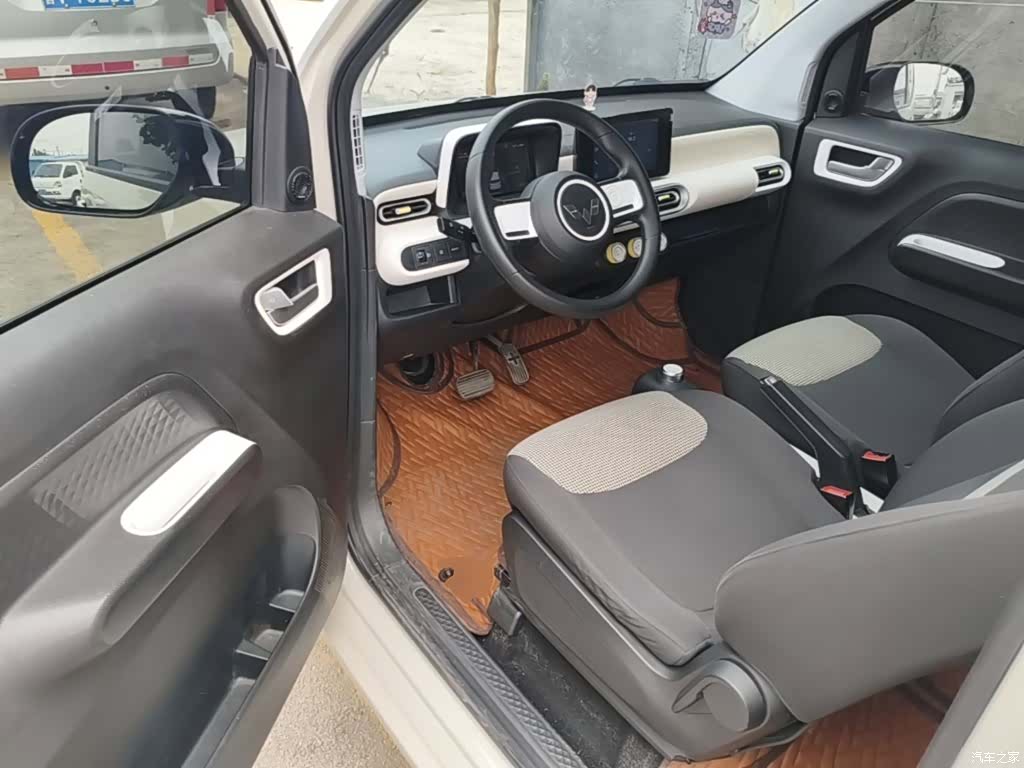 Wuling MINIEV, 2024 16