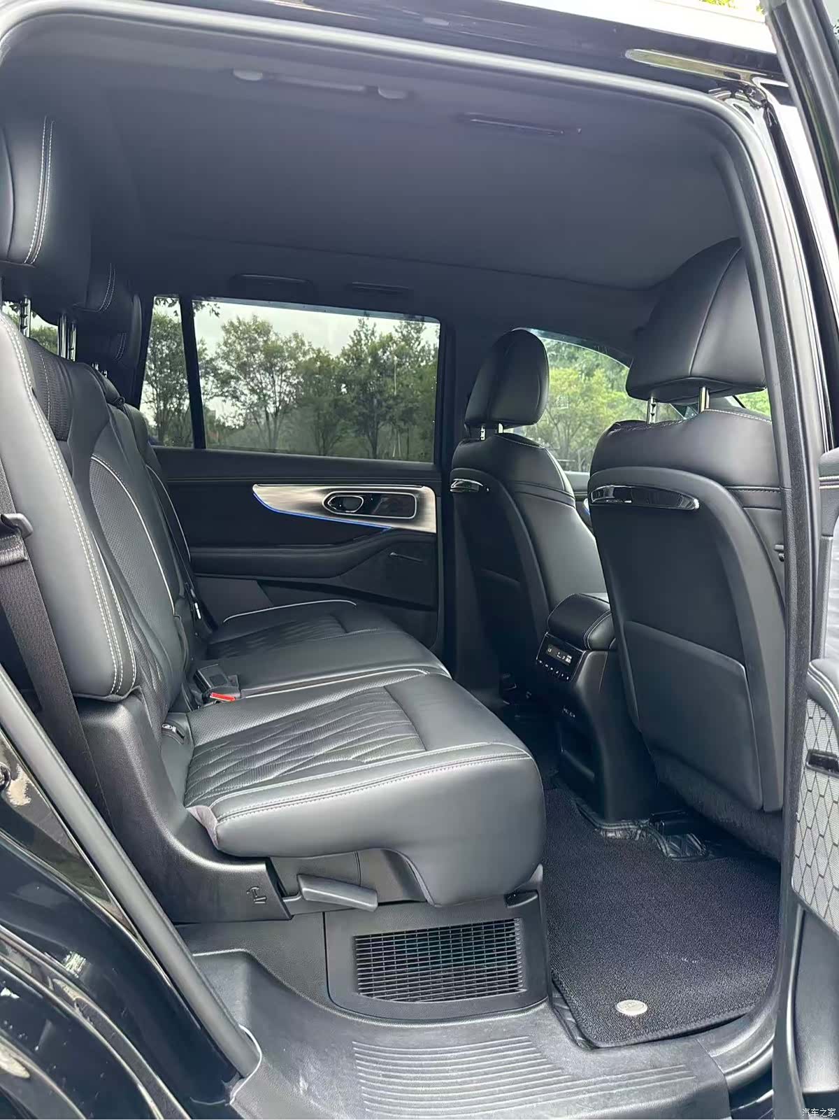 Trumpchi GS8, 2023 7