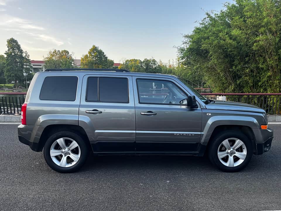 Jeep Freelancer
