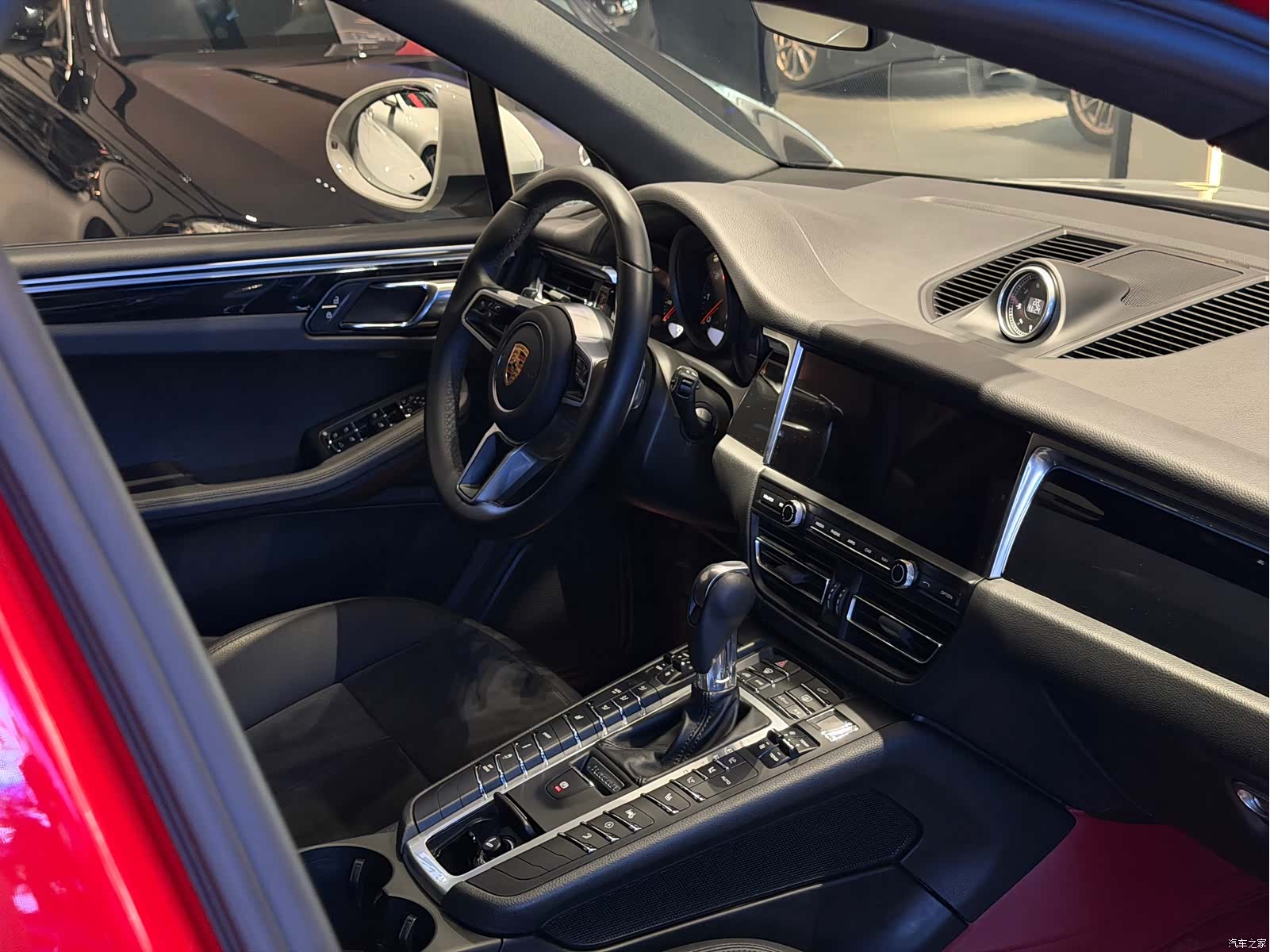 Porsche Macan, 2021 13