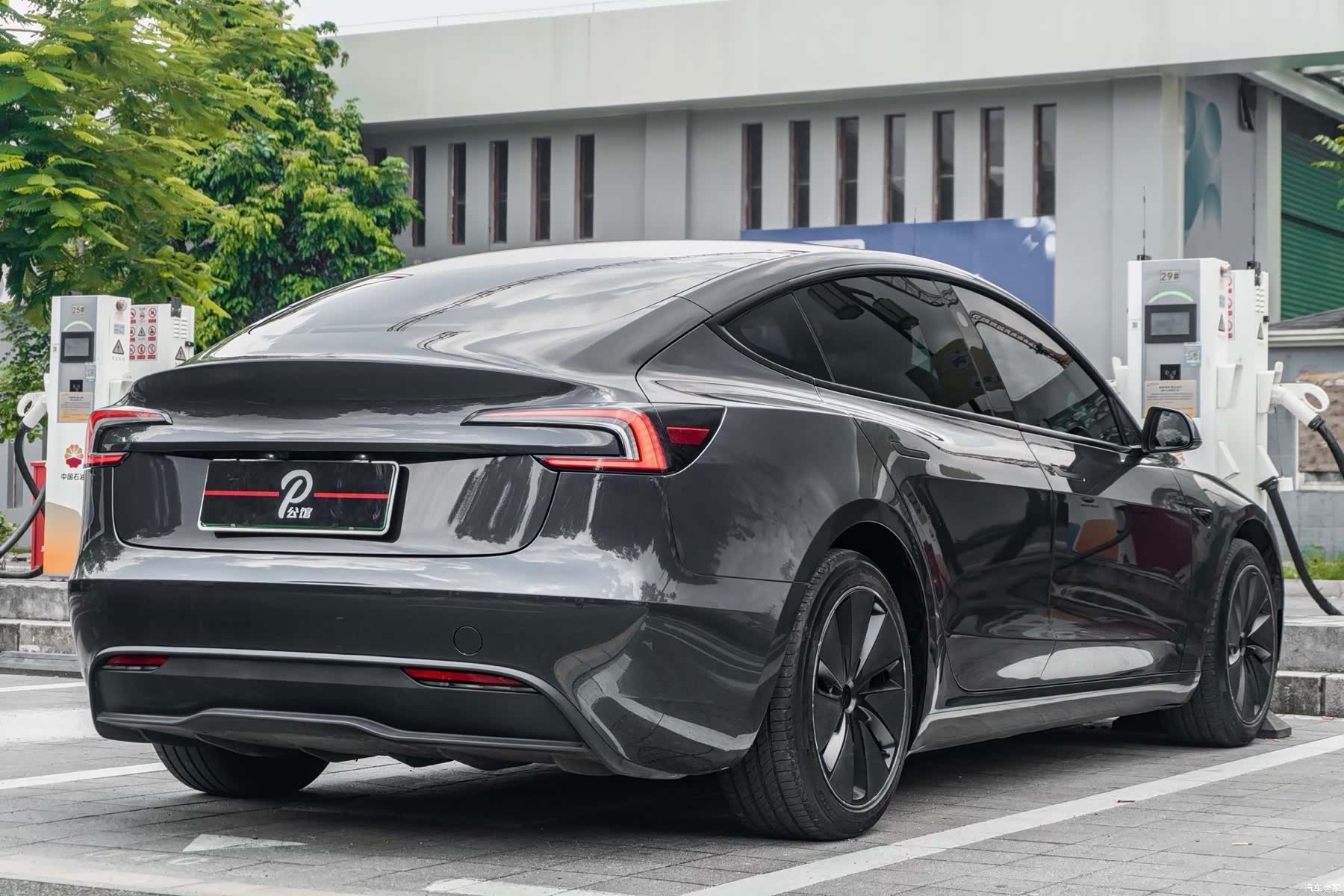 Tesla Model 3, 2024 6
