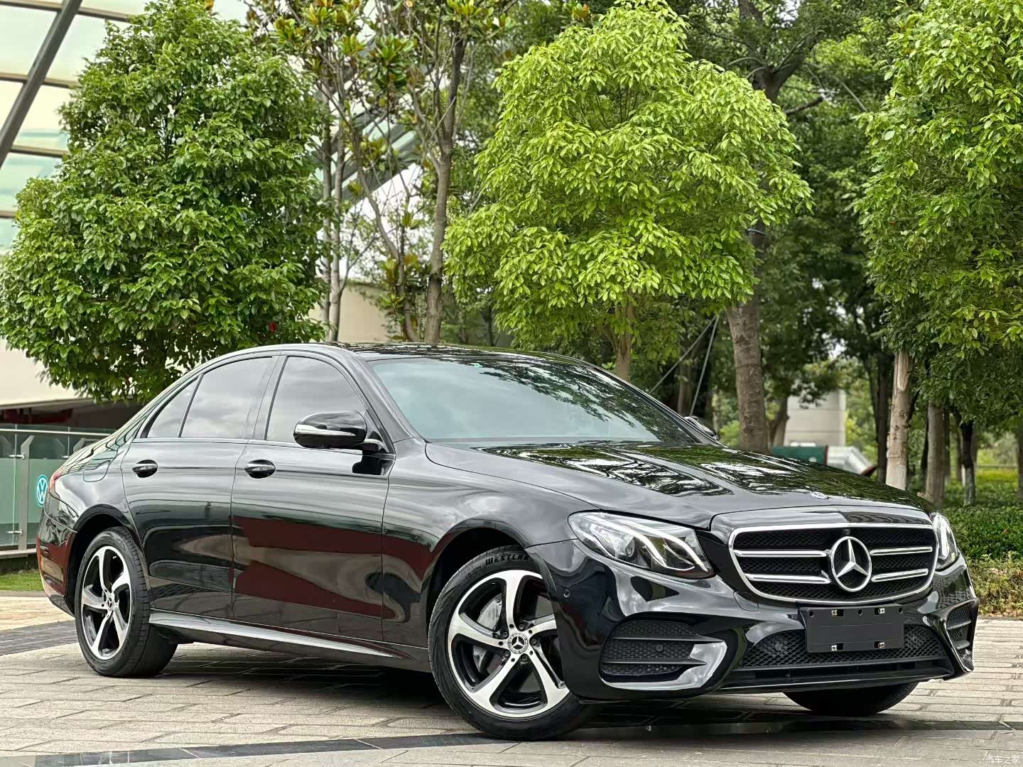 Mercedes-Benz E-Class, 2017 3
