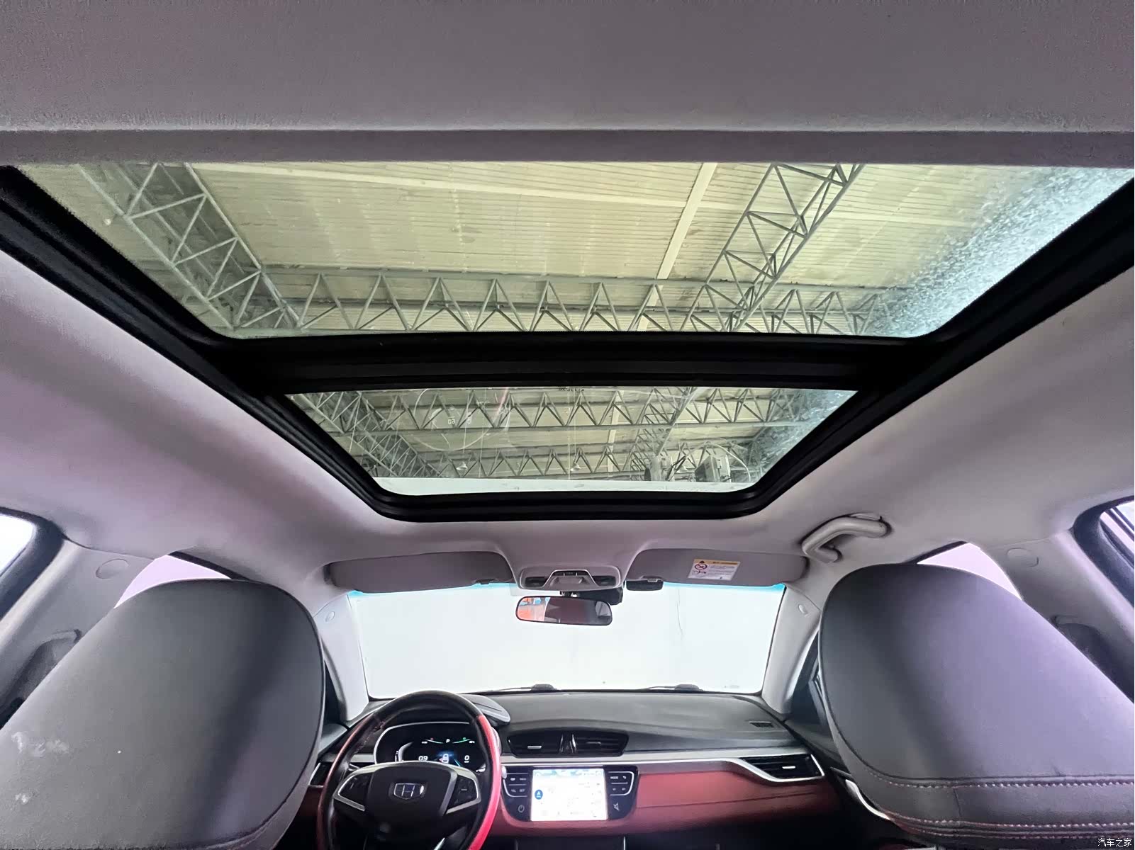 Geely S1, 2019 28
