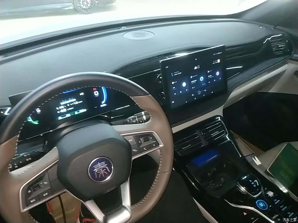BYD Qin, 2024 10