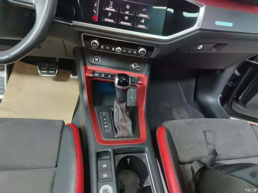 Audi Q3, 2021 14