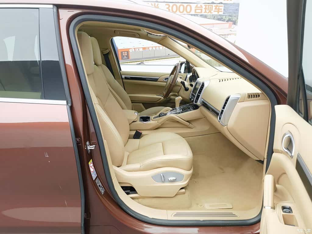 Porsche Cayenne, 2013 23