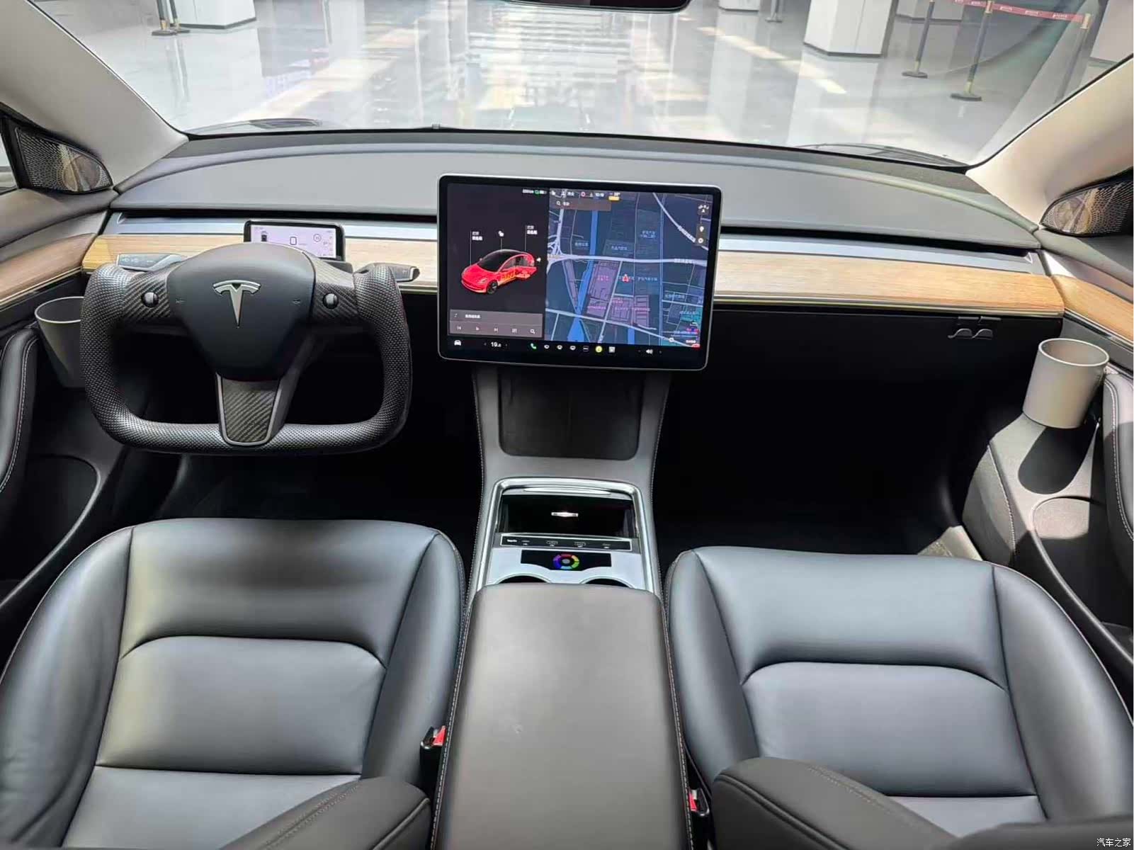 Tesla Model 3, 2021 41