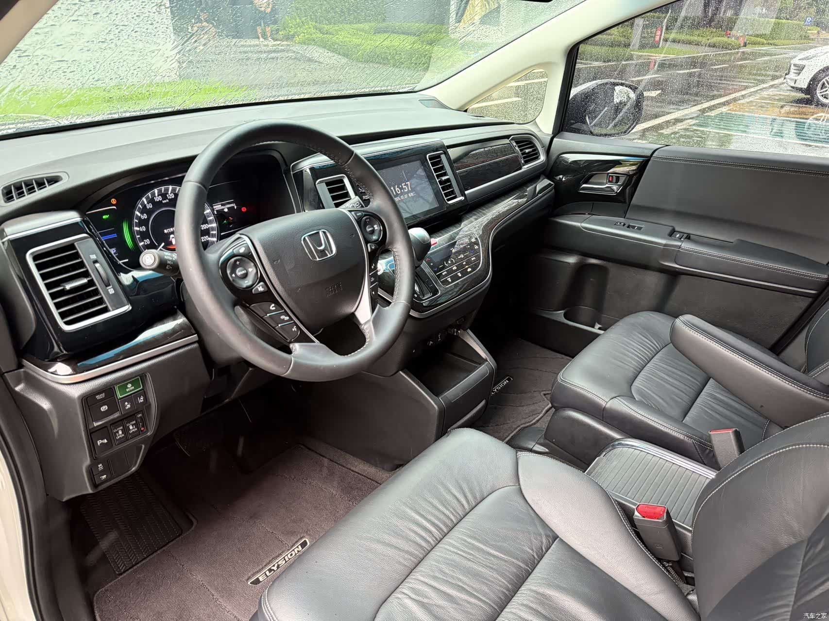 Honda Elysion, 2019 10