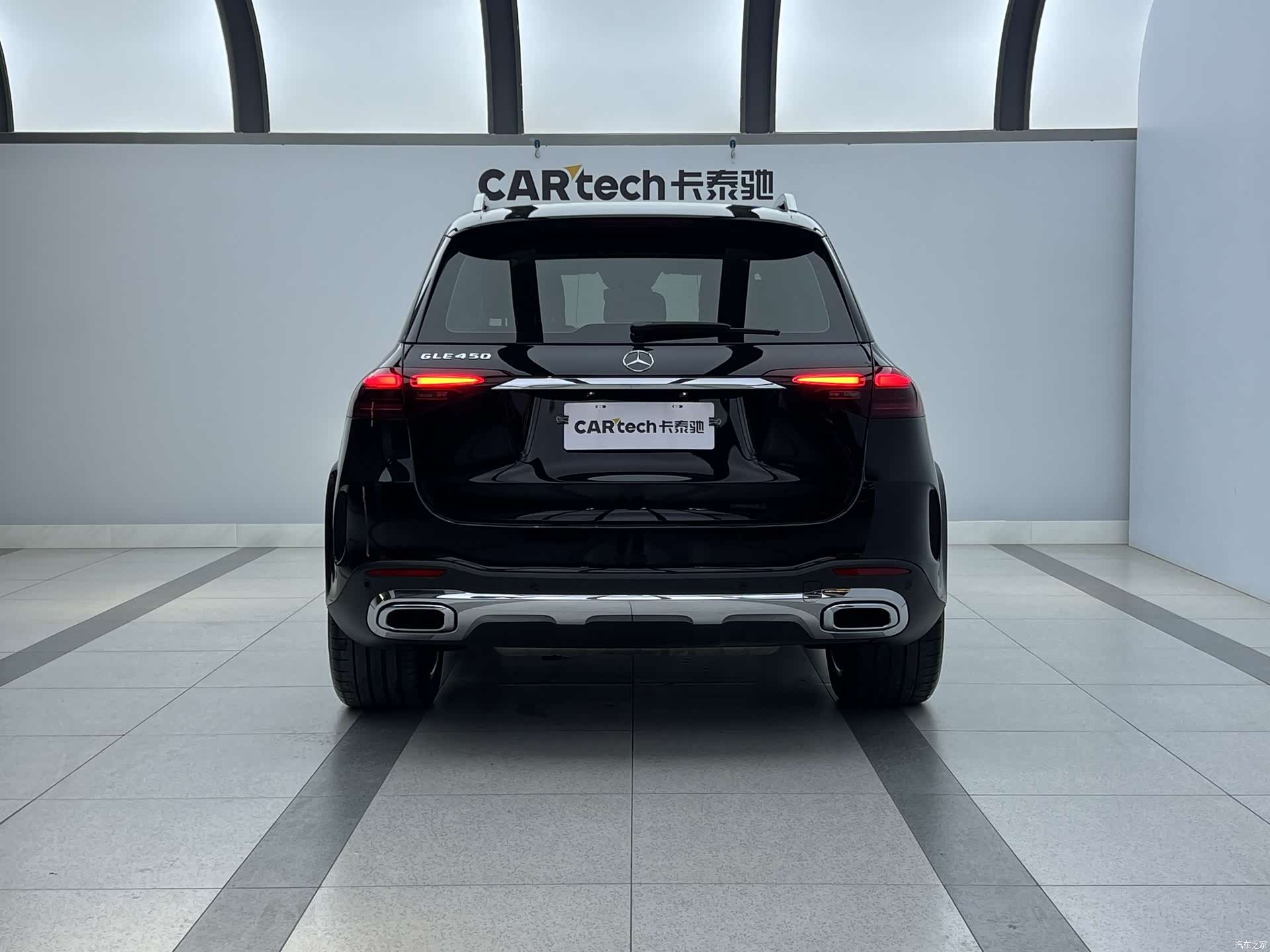 Mercedes-Benz GLE, 2025 3