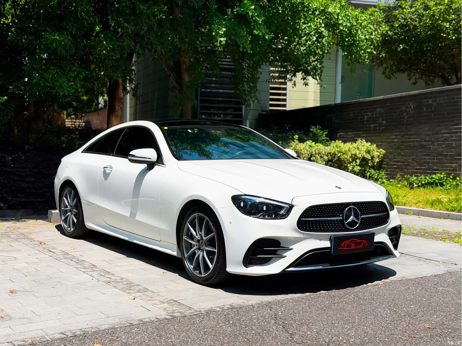 Mercedes-Benz E-Class, 2022 2