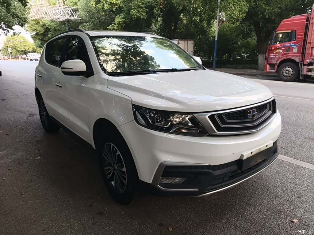Geely X6, 2019 4