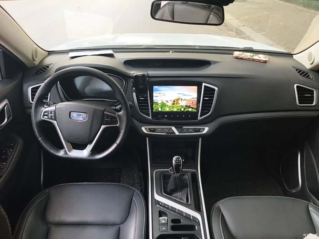 Geely X6, 2019 10
