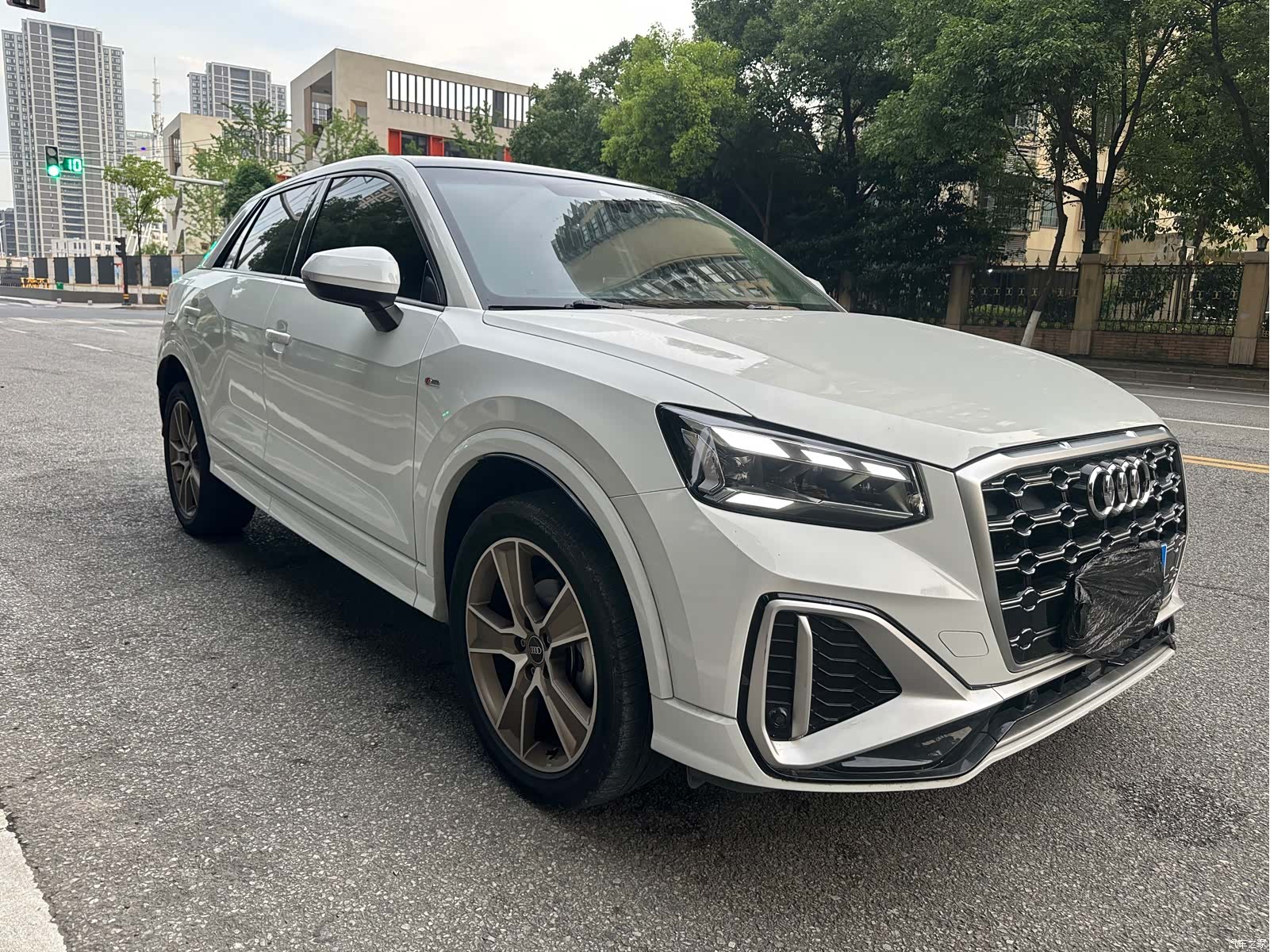Audi Q2L, 2022 14