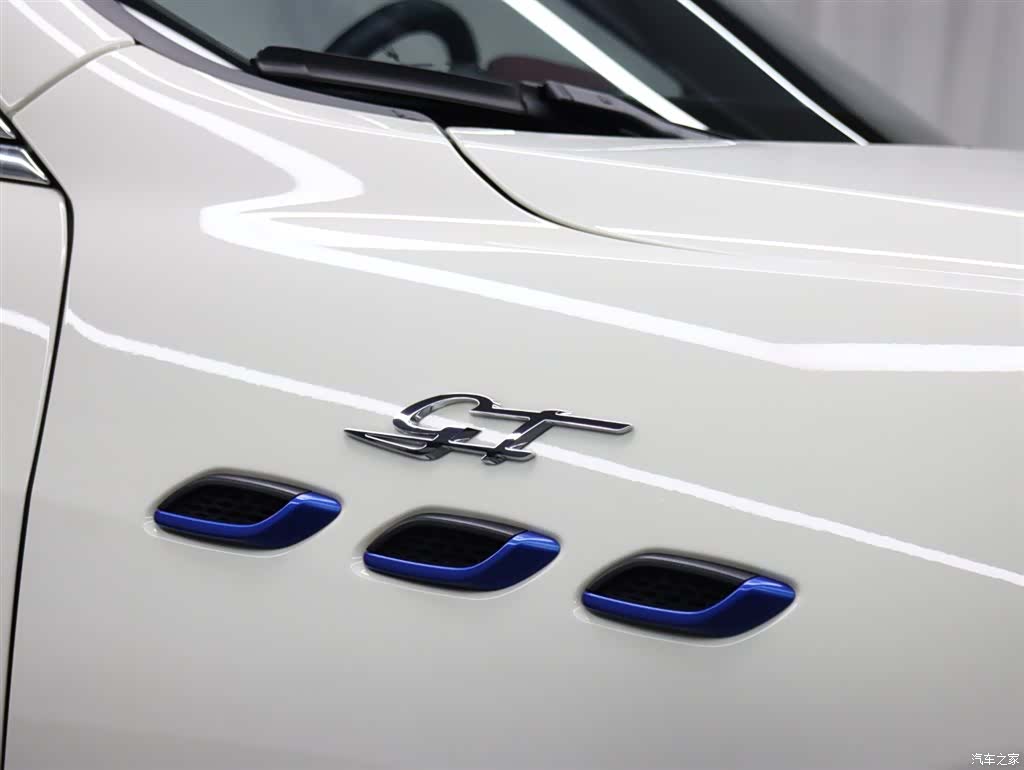 Maserati Levante, 2024 22