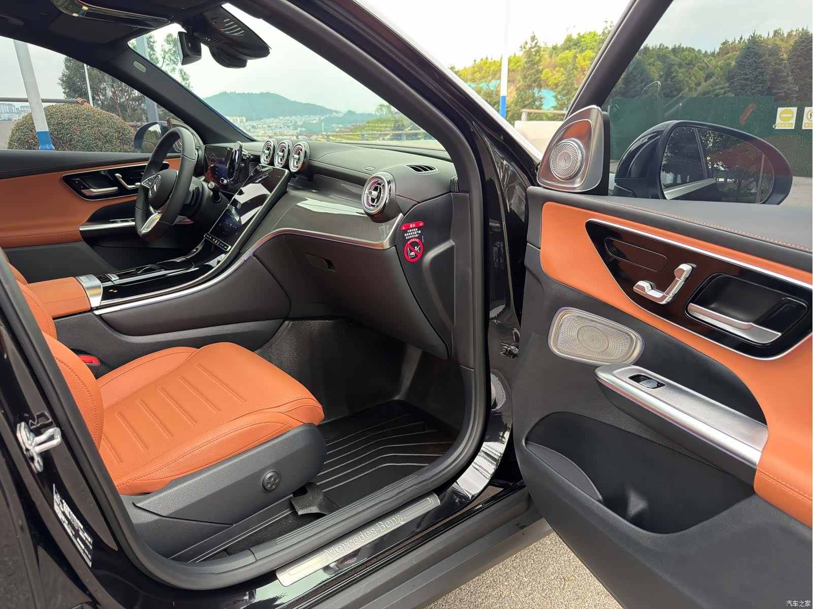 Mercedes-Benz GLC, 2024 34