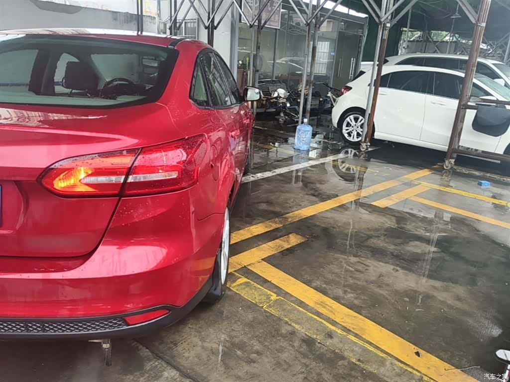 Ford Focus, 2016 8
