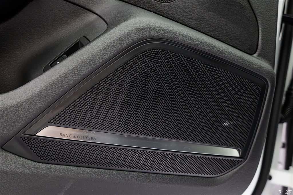 Audi A7L, 2026 19
