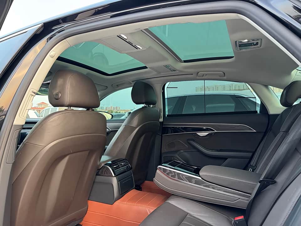Audi A8 Audi A8