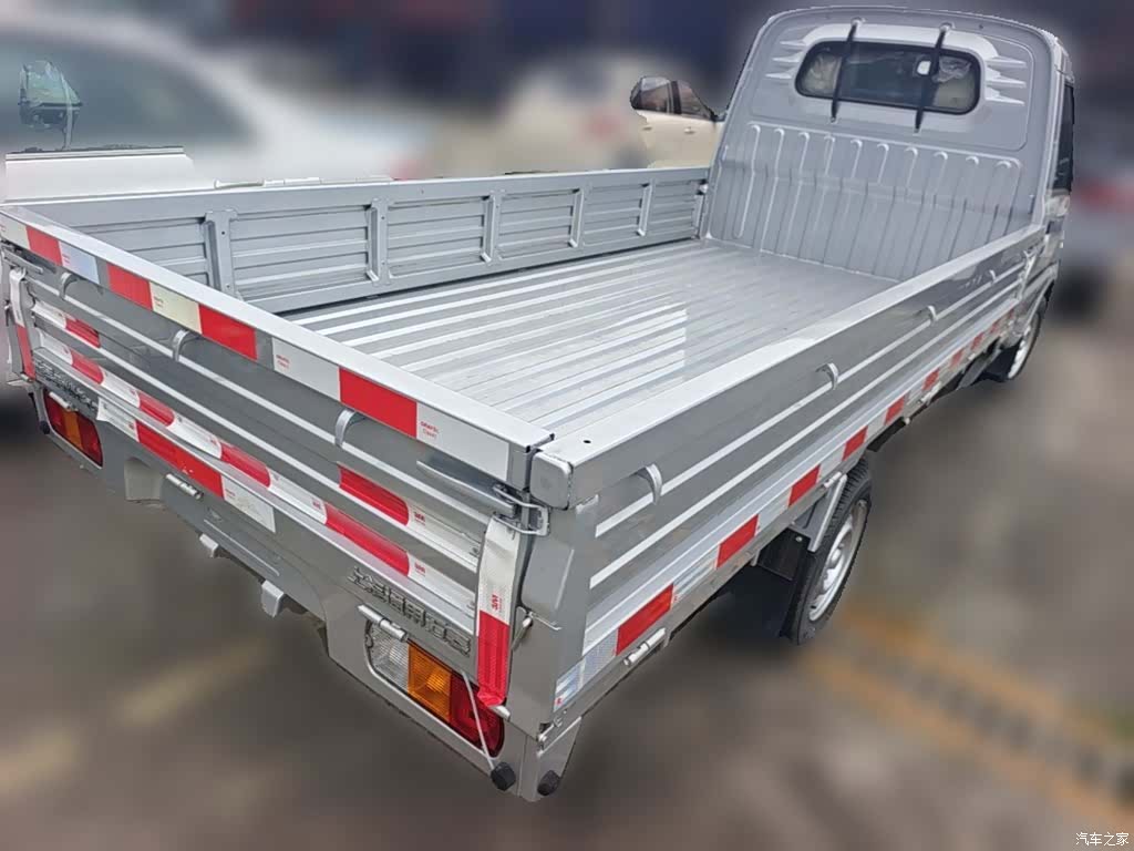 Wuling 1.5LLAR, 2025 12