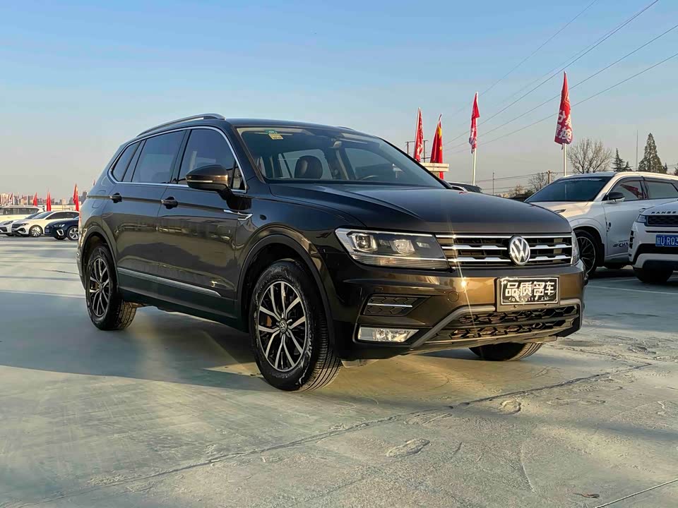 Volkswagen Tiguan L