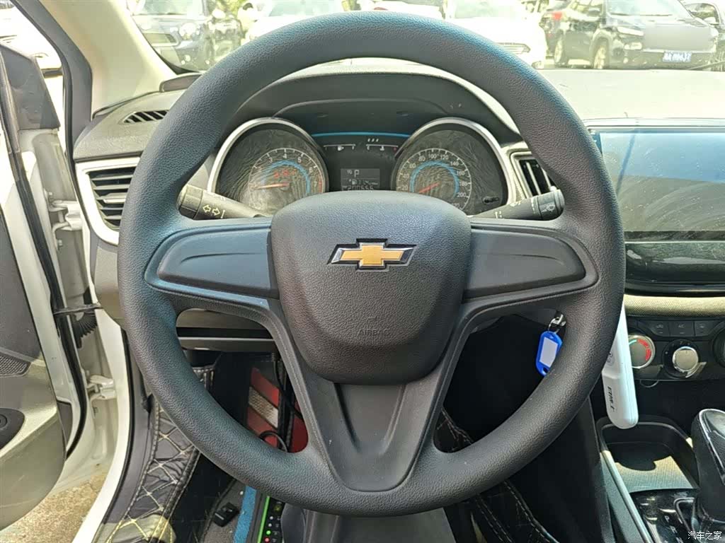 Chevrolet 320, 2018 11