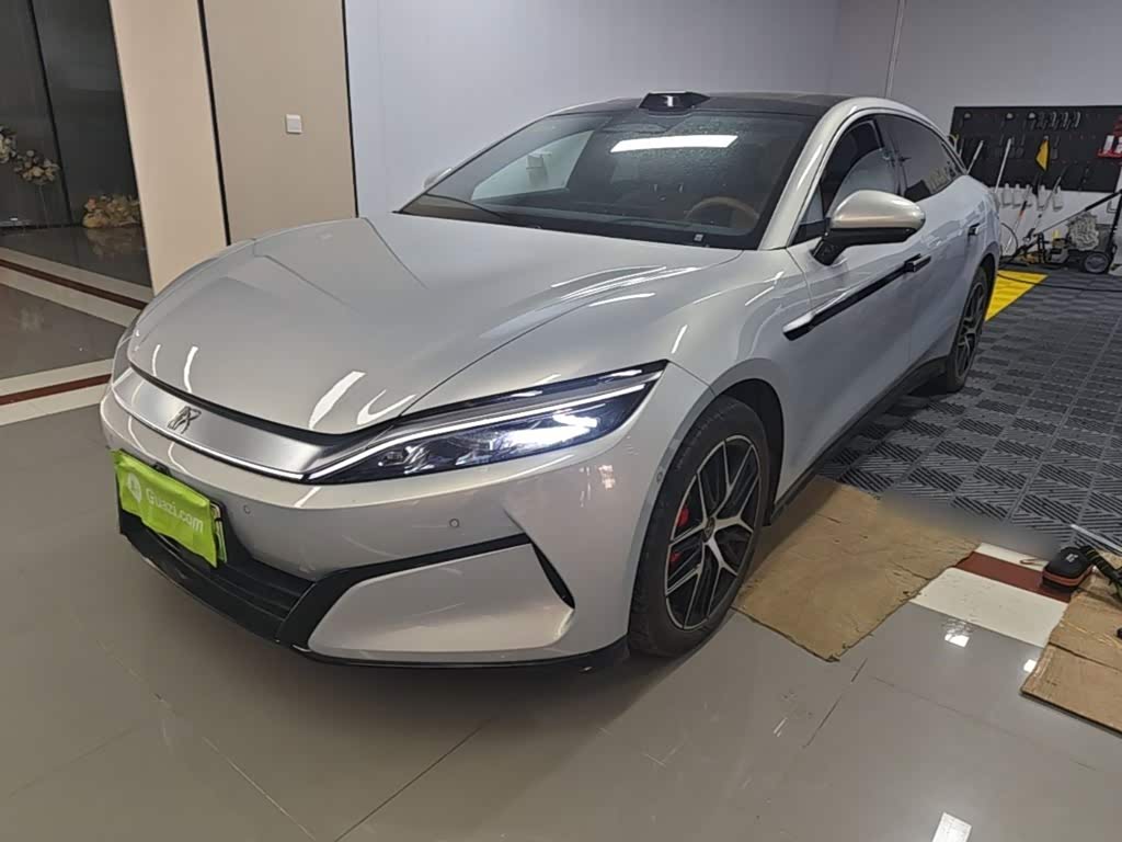 BYD Han L