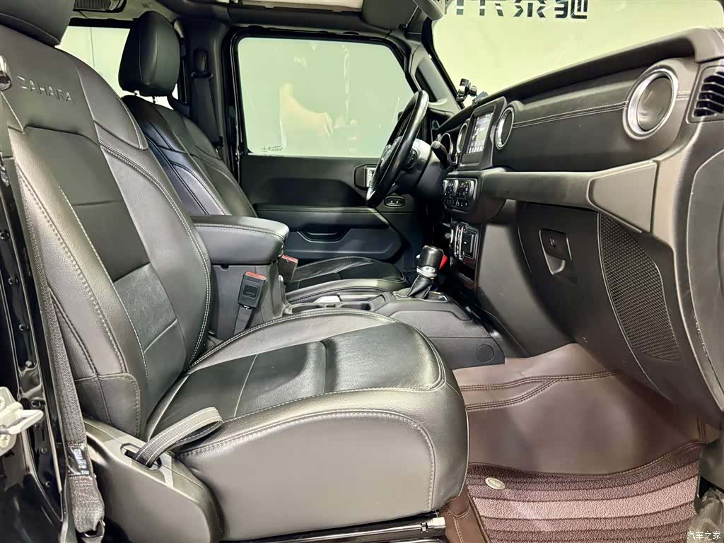 Jeep Wrangler, 2021 16