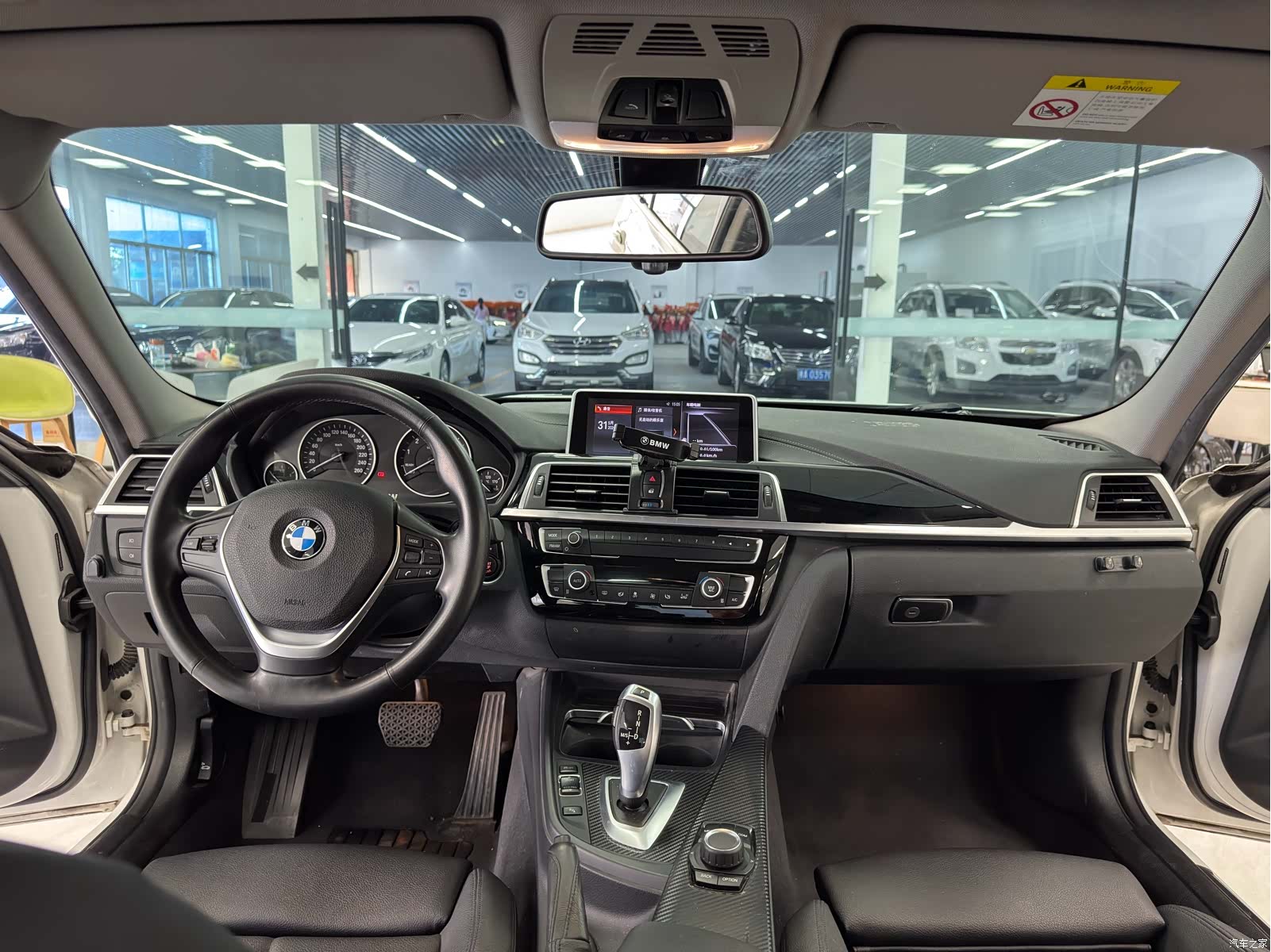 BMW 3 Series, 2017 12