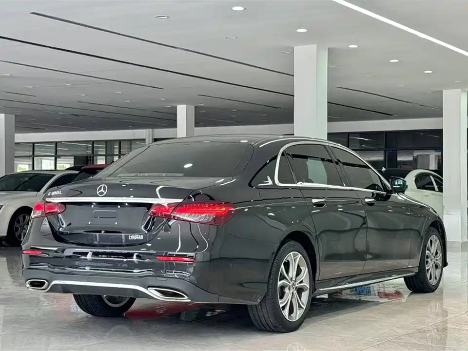 Mercedes-Benz E-class Mercedes-Benz E-class