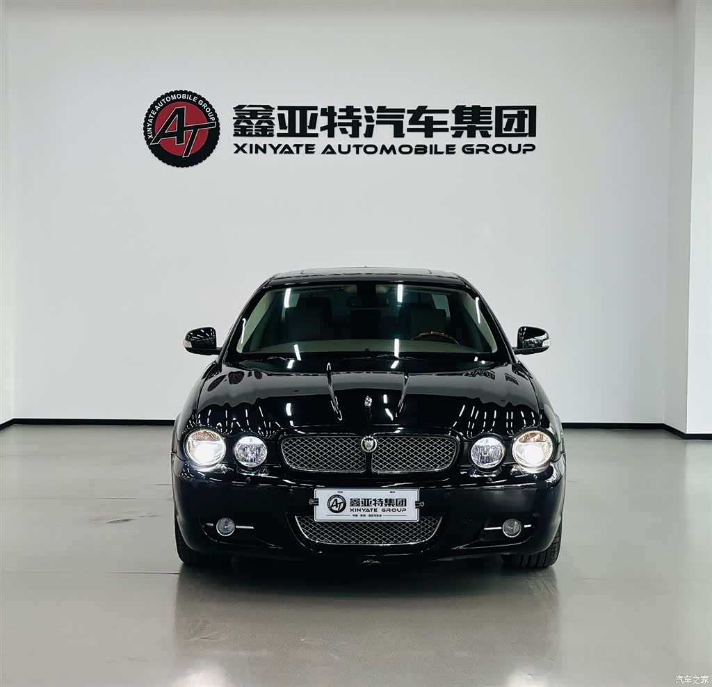 Jaguar XJ, 2008 3