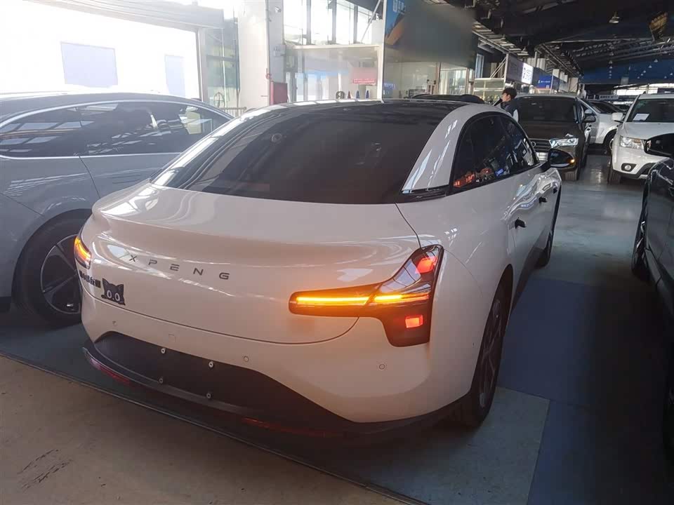 XPENG MONA M03